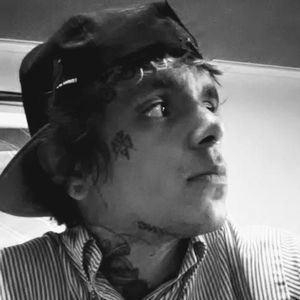 Meet your Posher, Keenan